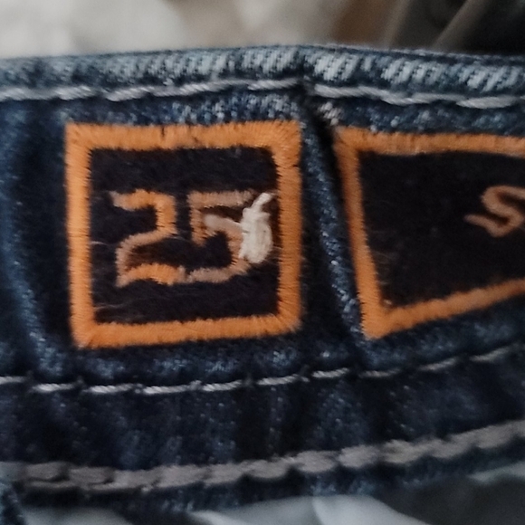 Rock Revival Jeans From THE BUCKLE - Picture 4 of 8
